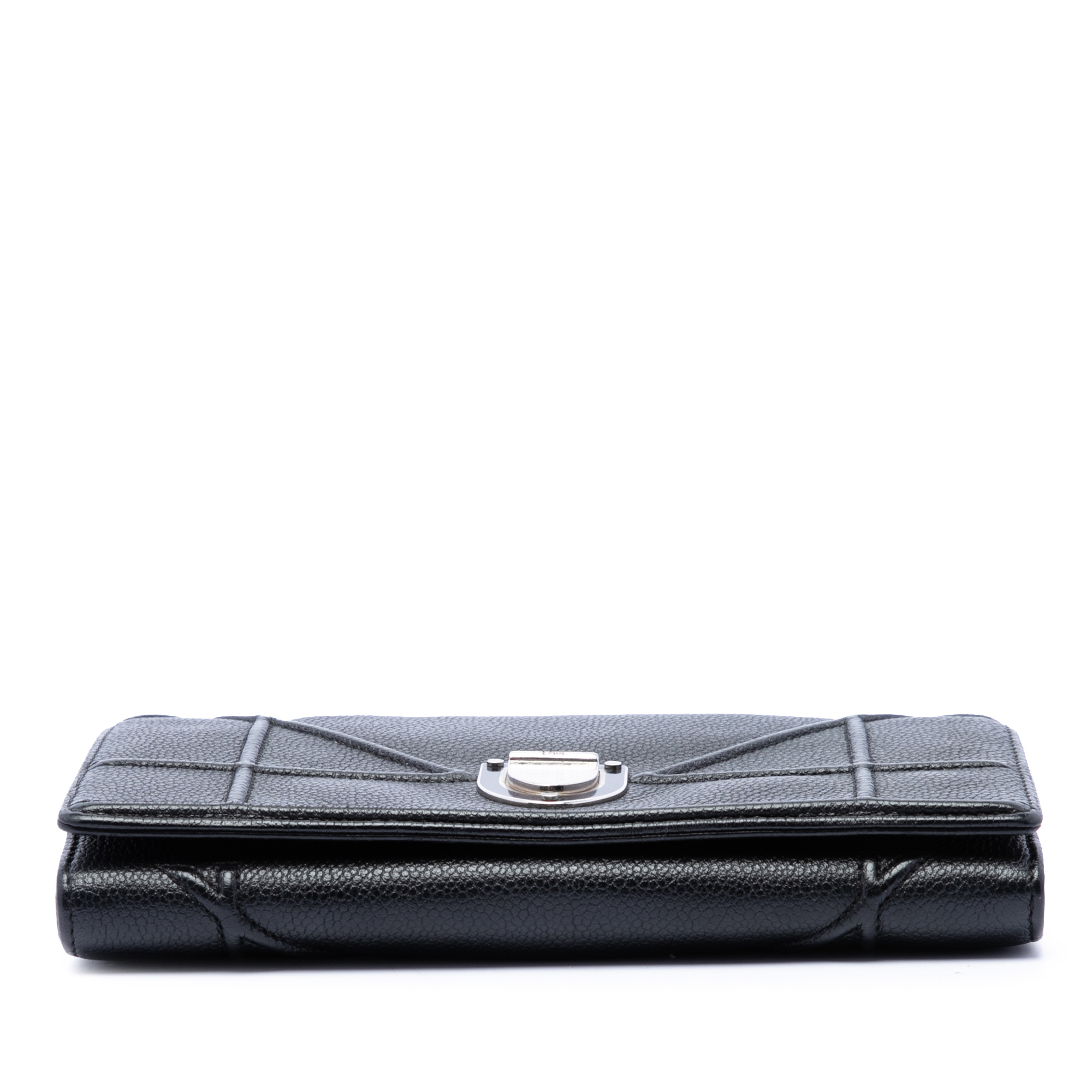 Pre-Loved Dior Black Grained Calfskin Diorama Croisiere Wallet On Chain